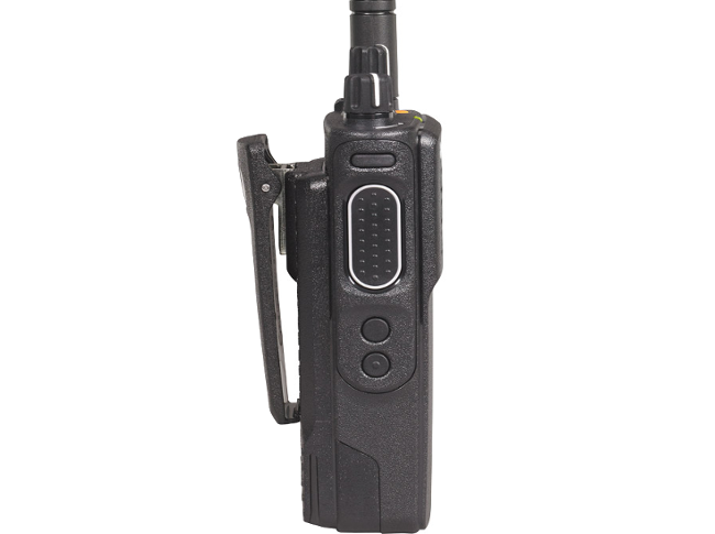 Motorola DP4400e Digitales Funkgerät, 4er-Pack