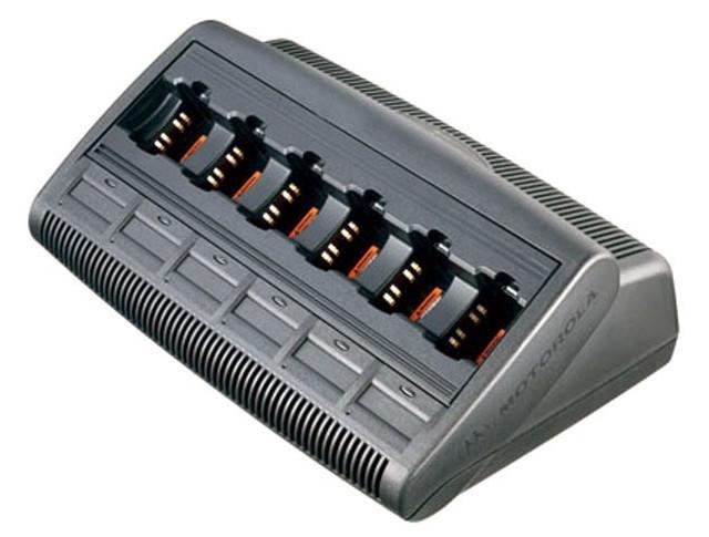 Motorola GP340 Series Six Way Multicharger WPLN4189 (230V Euro)
