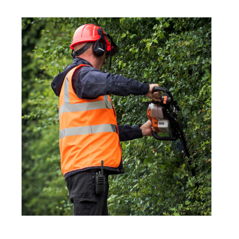 Motorola R5 NKP Version Portable Digital Two Way Radio - Quad Pack