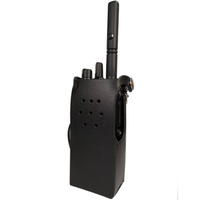 Peter Jones Hardleren Tas met Klep, D-Ringen en Riemlus - Voor R7 Serie Motorola Portofoon (Standaard Accu)