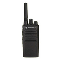 Motorola XT420  Walkie Talkie PMR Two Way 8 Channel Radio