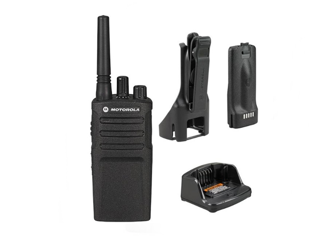 Motorola XT420  Walkie Talkie PMR Two Way 8 Channel Radio